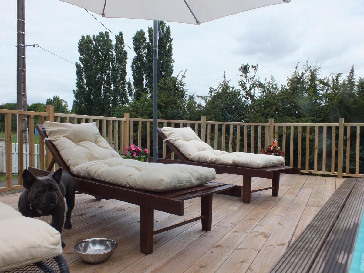 Country B&B Saint-Pierre-d'Eyraud Bagian luar foto