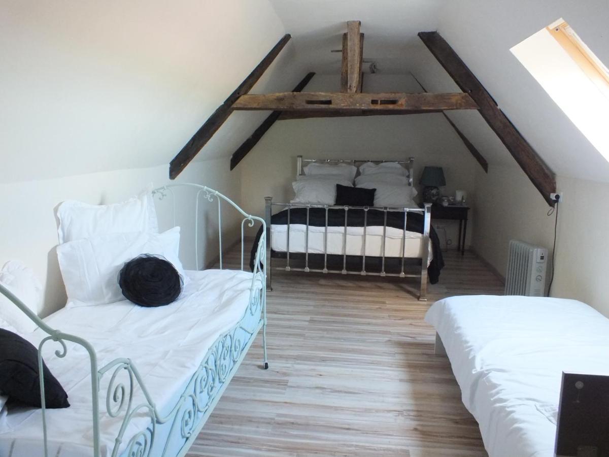 Country B&B Saint-Pierre-d'Eyraud Bagian luar foto