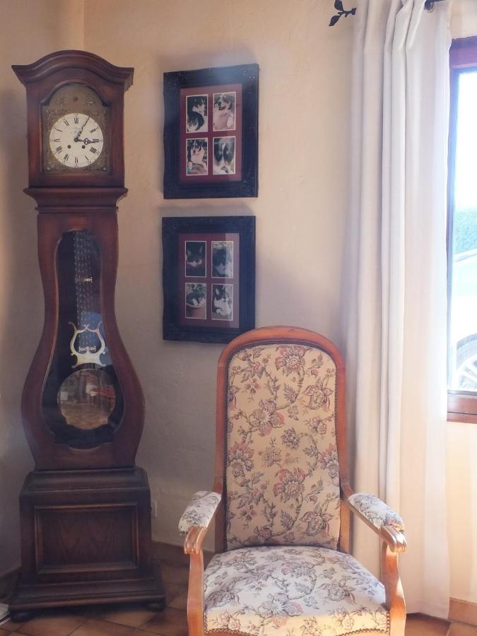 Country B&B Saint-Pierre-d'Eyraud Bagian luar foto